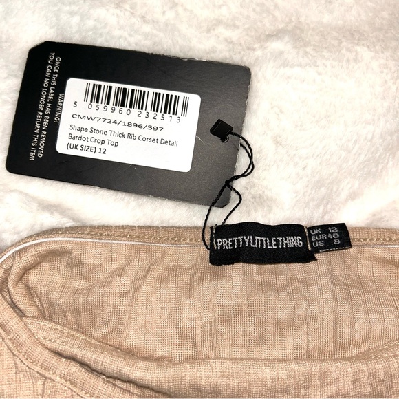 Pretty‎ Little Thing Tan Off-Shoulder Ribbed Top - Picture 3 of 3